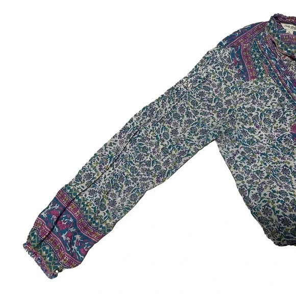 Lucky Brand V neck, Tie front, Pullover Blouse. Sheer. Medium. - Picture 5 of 6